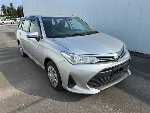 Toyota Corolla Fielder NRE161G 2020